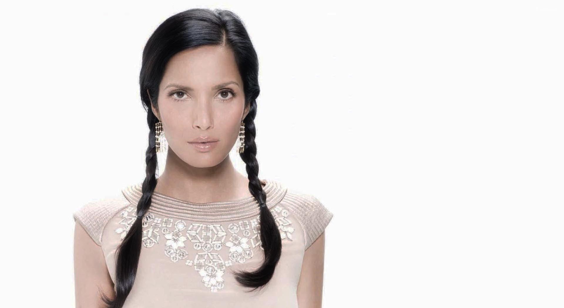 Padma Lakshmi Angry Face At Ocean Drive Magazine February
